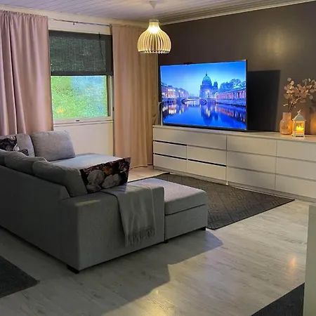 Siula, 别墅 伊瓦洛